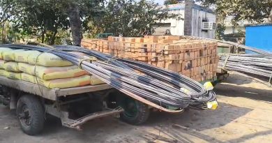 নিয়ম অমান্য করে জাতীয় সড়কে মেশিন ভ্যানের চলাচলে দুর্ঘটনা হয় বলে অভিযোগ ছিল